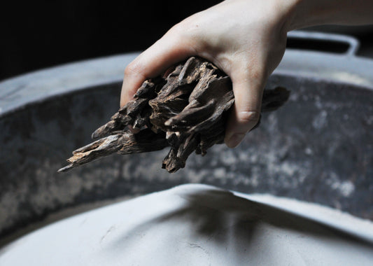 Agarwood Cliff Tea II