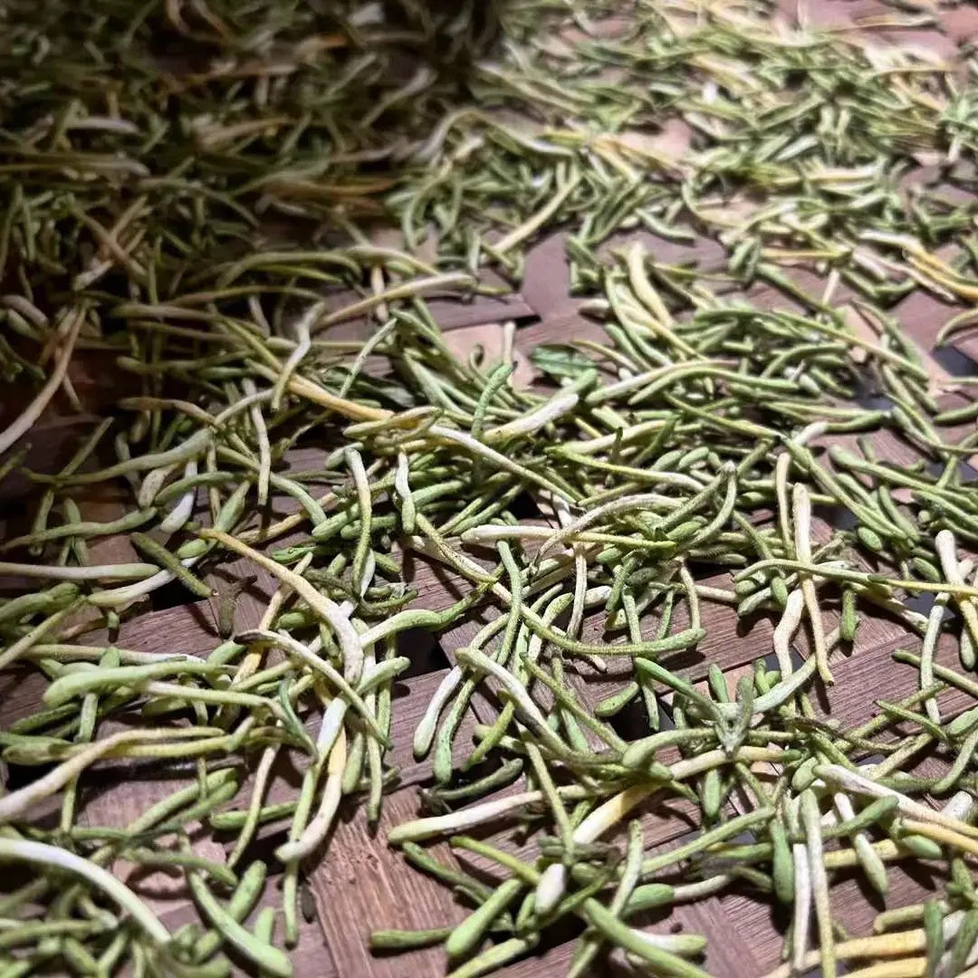 Wuyi Tea - Wild Honeysuckle Tea
