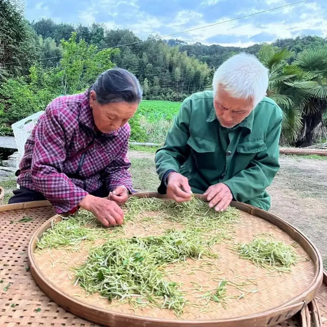 Wuyi Tea - Wild Honeysuckle Tea